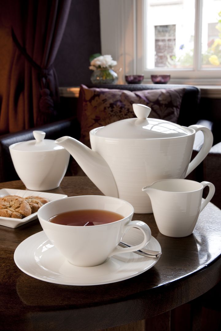 Pure Large Tea/Coffee Pot Belleek Living Cocinas de estilo moderno Vasos, cubiertos y vajilla
