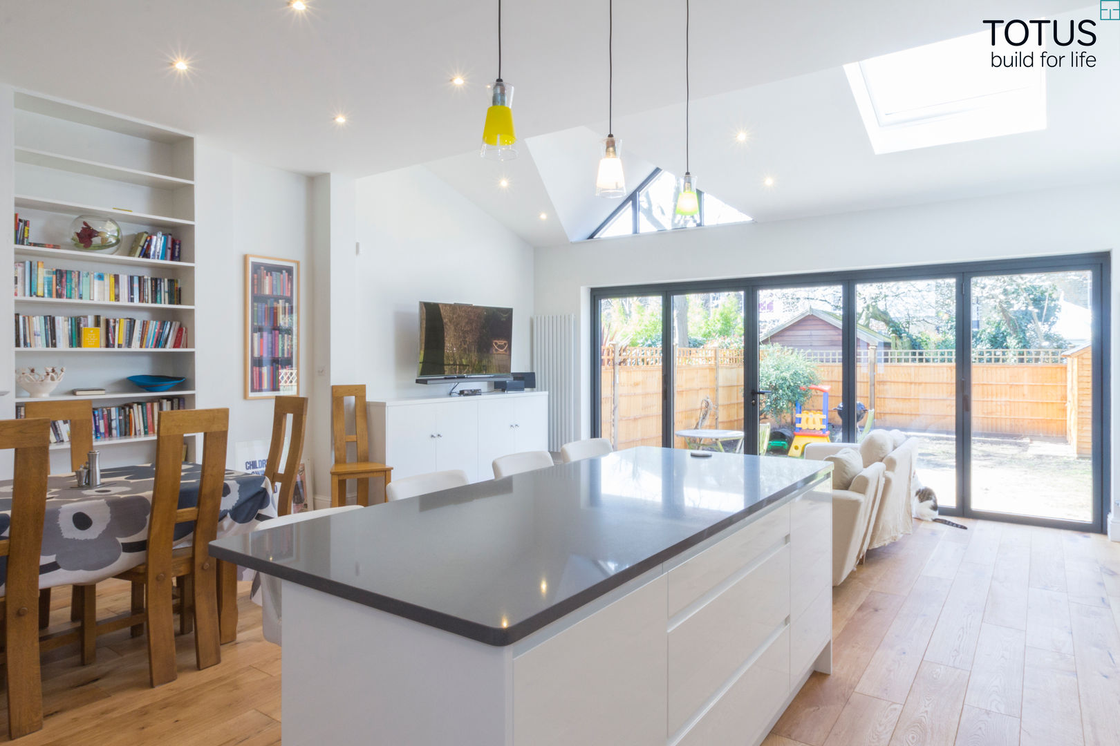 Extension in Sheen, SW14, TOTUS TOTUS Modern kitchen