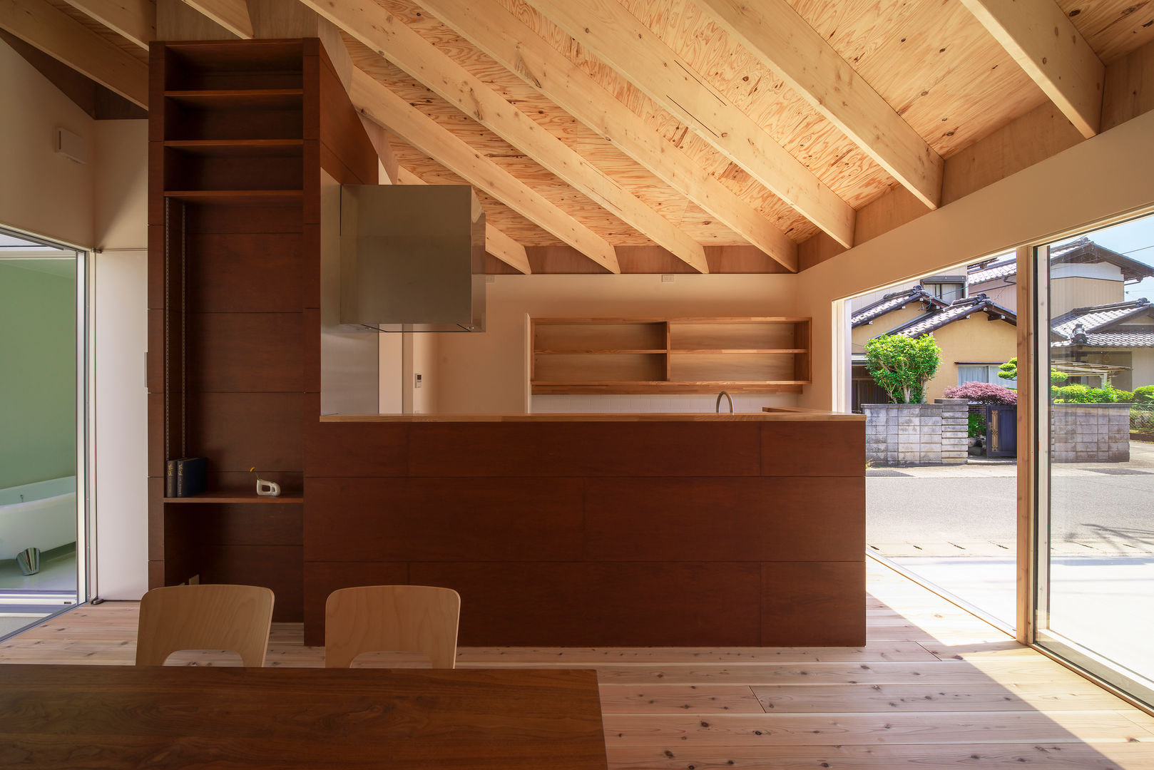Hikitsuchi House, Studio Antena Studio Antena مرآب~ كراج Garages & sheds