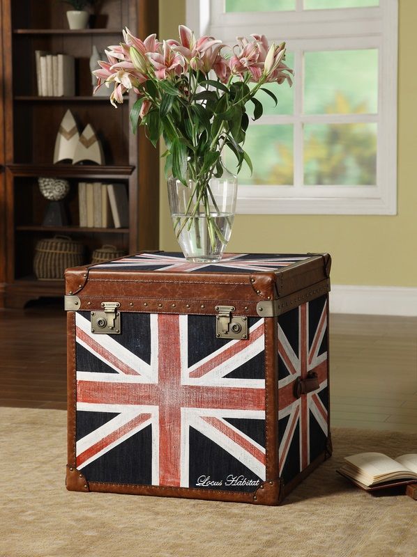 Union Jack Vintage Trunck/Side Table Locus Habitat مطبخ أدوات منزلية كبيرة