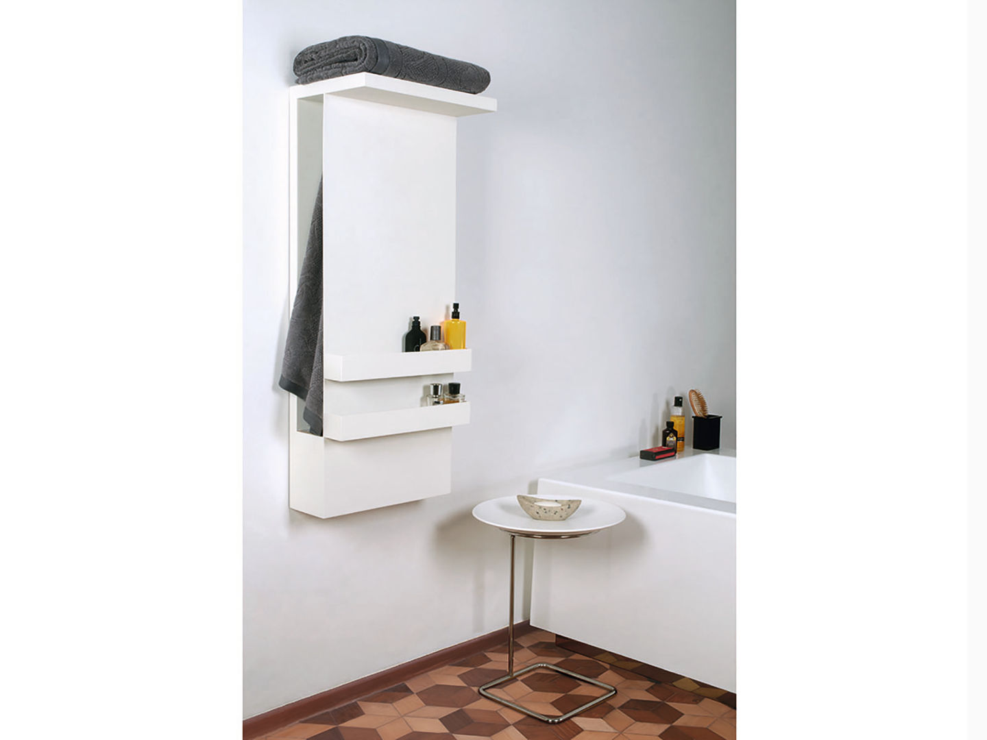 Towelwarmer serie "I Geometrici", MG12 MG12 Minimal style Bathroom Textiles & accessories