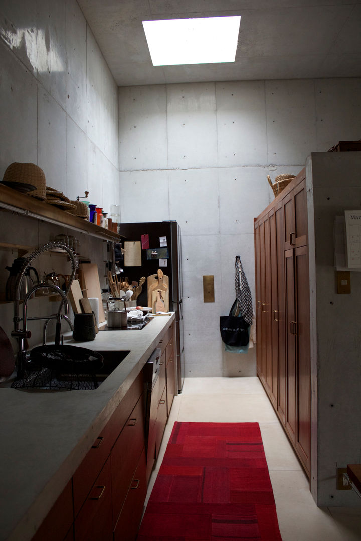 Minamiyama house, TOMOAKI UNO ARCHITECTS TOMOAKI UNO ARCHITECTS Minimalistyczne domy