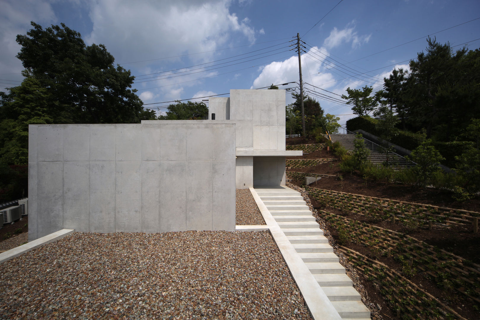 Minamiyama house, TOMOAKI UNO ARCHITECTS TOMOAKI UNO ARCHITECTS Casas de estilo minimalista