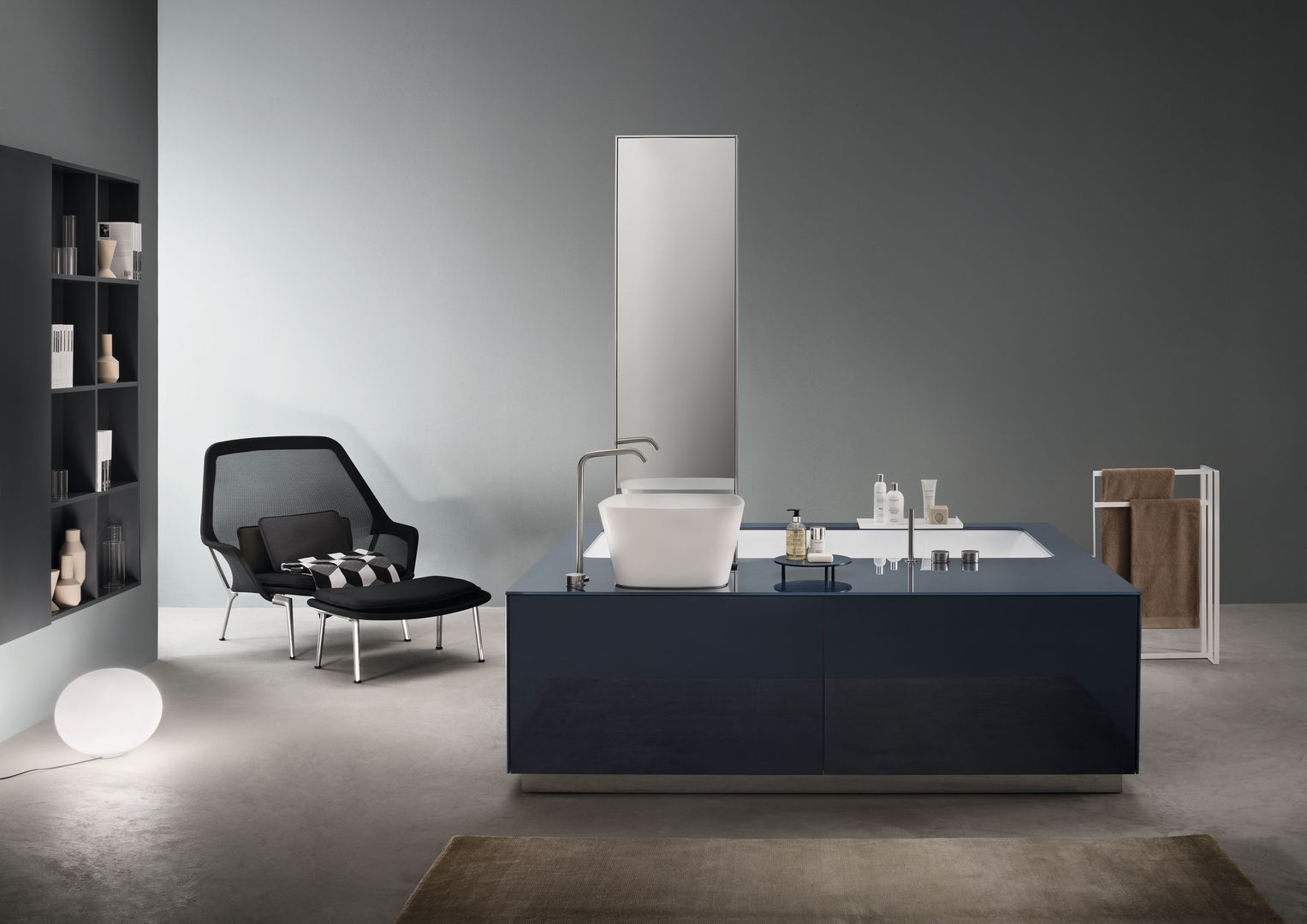 MAKROSYSTEMS, makro makro Minimalist style bathroom Bathtubs & showers