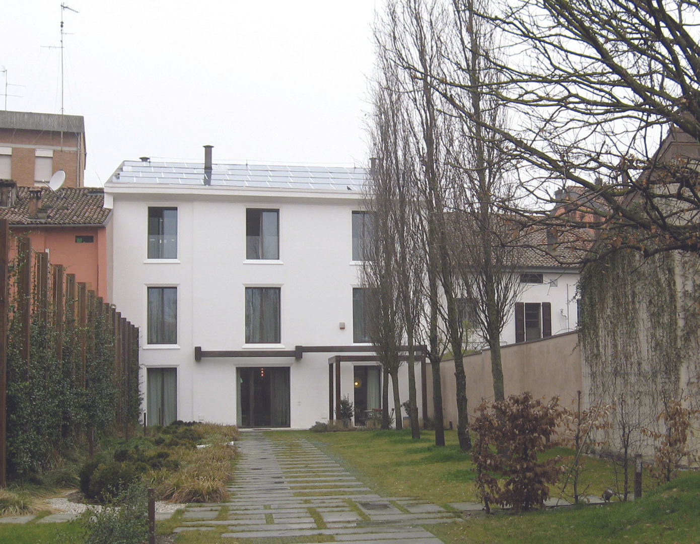 Villa privata a Ferrara, baranzoni architetti baranzoni architetti Casas