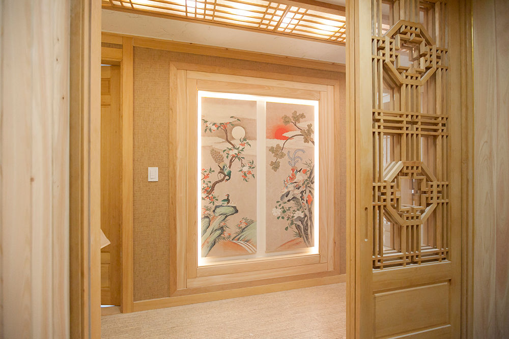 homify Asian style window and door