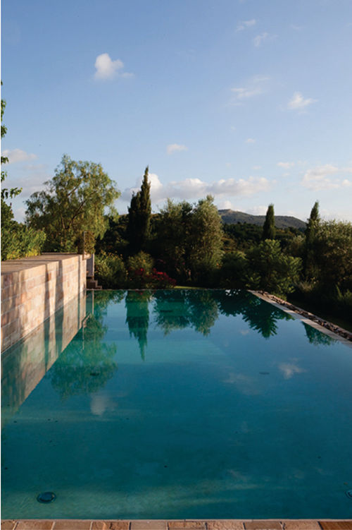 Una piscina su misura., Studio Chigiotti Studio Chigiotti Modern pool