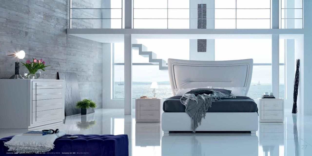 Passione bed ALARUS INTERIORS Спальня в классическом стиле Кровати и изголовья