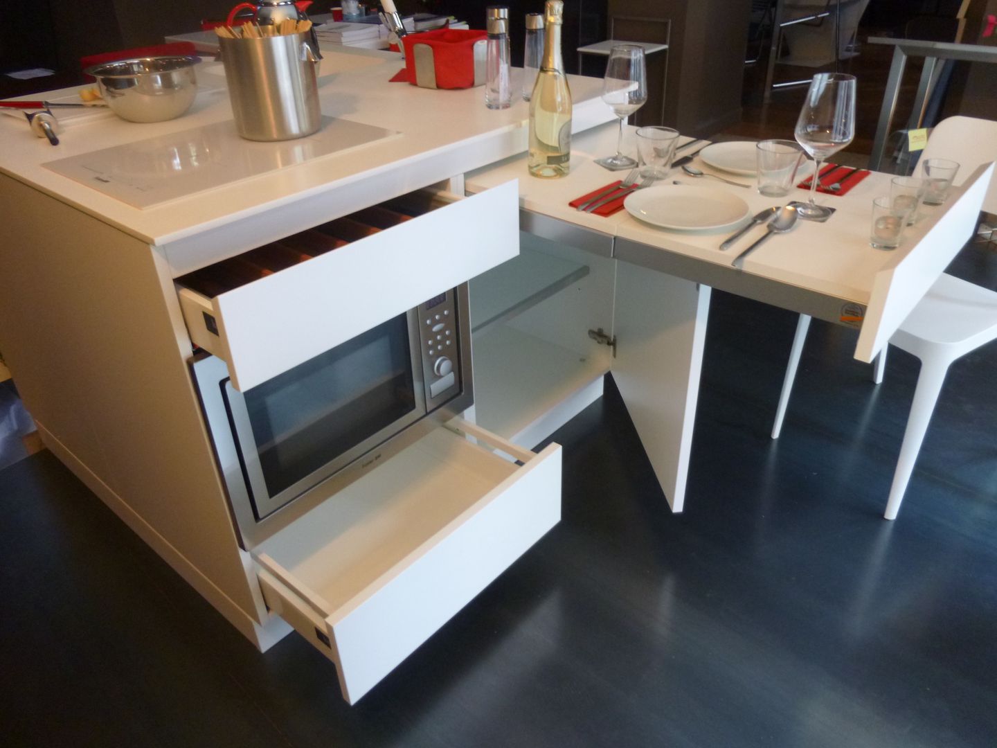 QBETTO, SteellArt SteellArt Dapur Minimalis Bench tops