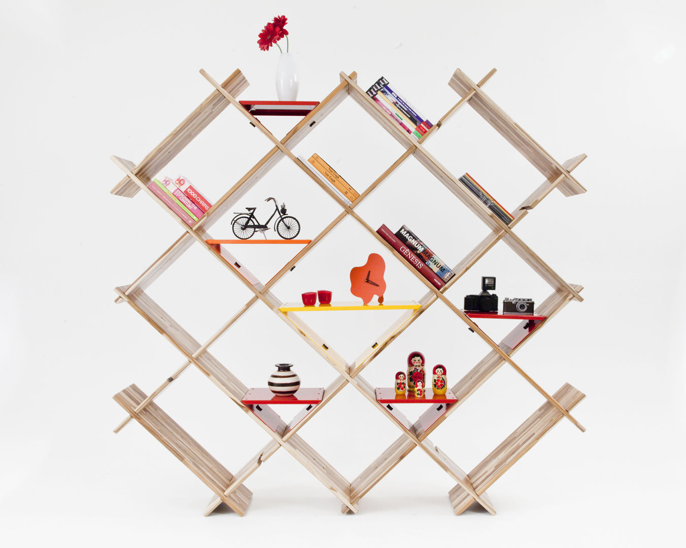 Estante Cruzada, Pedro Braga Design Pedro Braga Design Living room Shelves