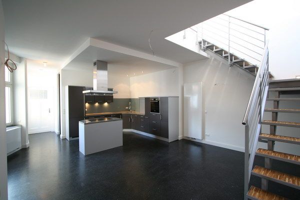 Dachgeschossausbau, Zusammenlegung von 3 Wohnungen, Kuno-Fischer-Straße, Berlin-Charlottenburg, WAF Architekten WAF Architekten Modern kitchen