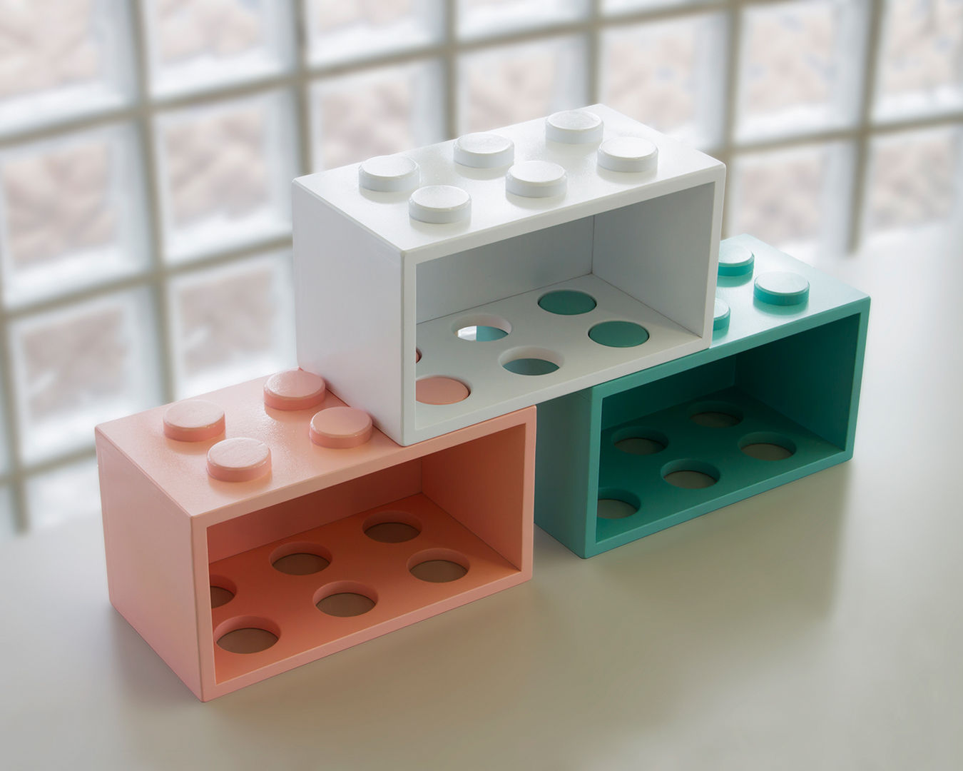 GIOCHIAMO, YU HIRAOKA DESIGN YU HIRAOKA DESIGN غرف تخزين Storage