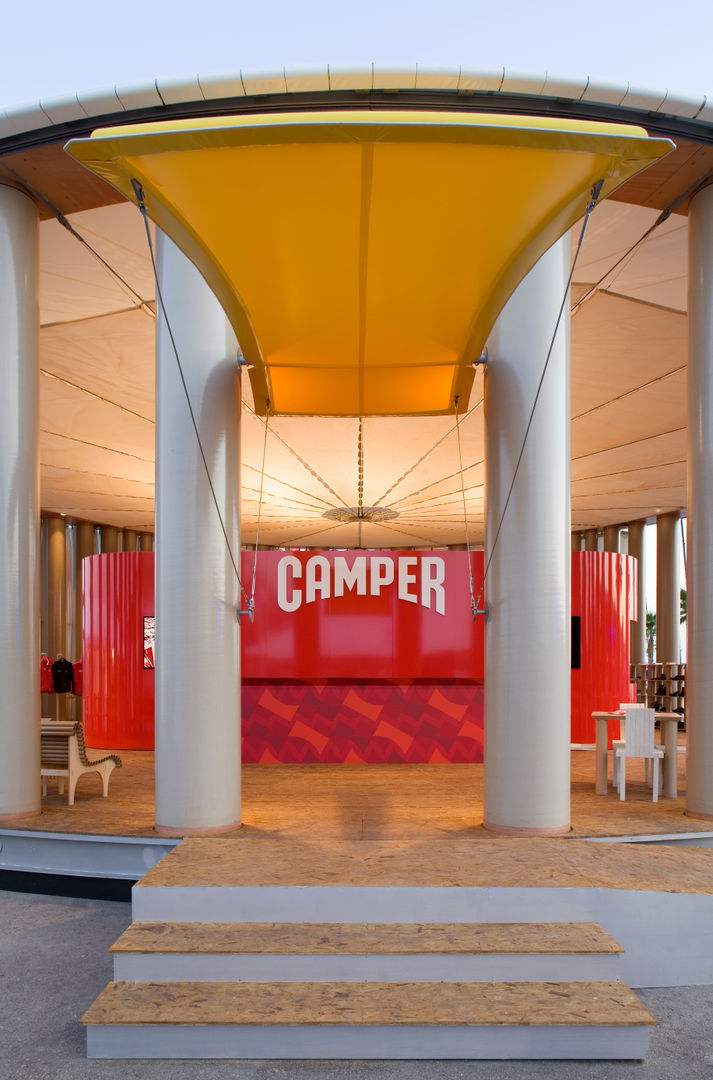 Camper Pavilion, 坂茂建築設計 (Shigeru Ban Architects) 坂茂建築設計 (Shigeru Ban Architects) Fotos de Decoración y Diseño de Interiores