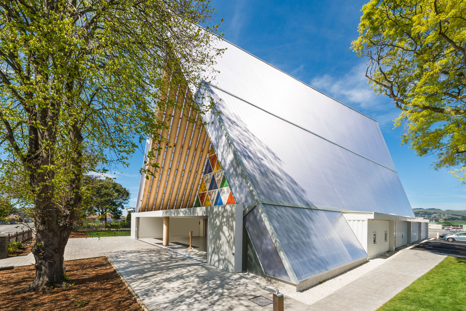 ​Cardboard Cathedral, 坂茂建築設計 (Shigeru Ban Architects) 坂茂建築設計 (Shigeru Ban Architects)