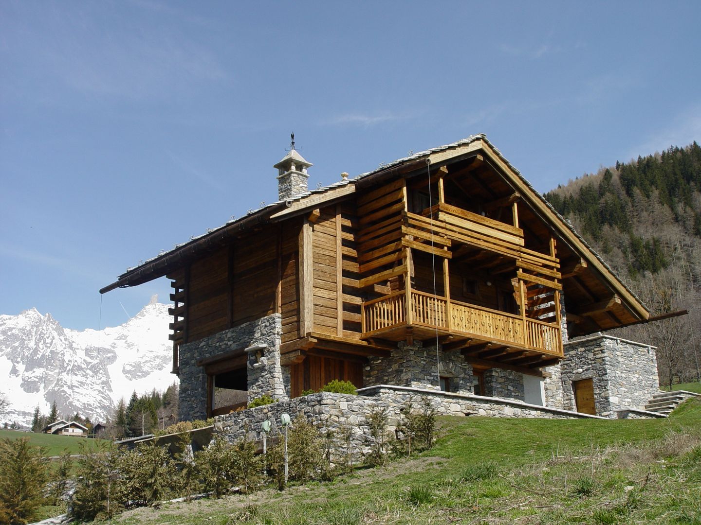 Ristrutturazione di charme a Courmayeur. Progetto a cura di arch. Alessandra Bonanni e Arch. Domenico Mazza, Alessandra Bonanni Studio Alessandra Bonanni Studio Rustic style house