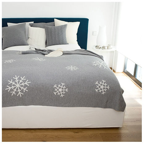 Snowflakes - Schneekristalle auf Decken & Kissen Lenz & Leif Moderne Wohnzimmer Accessoires und Dekoration