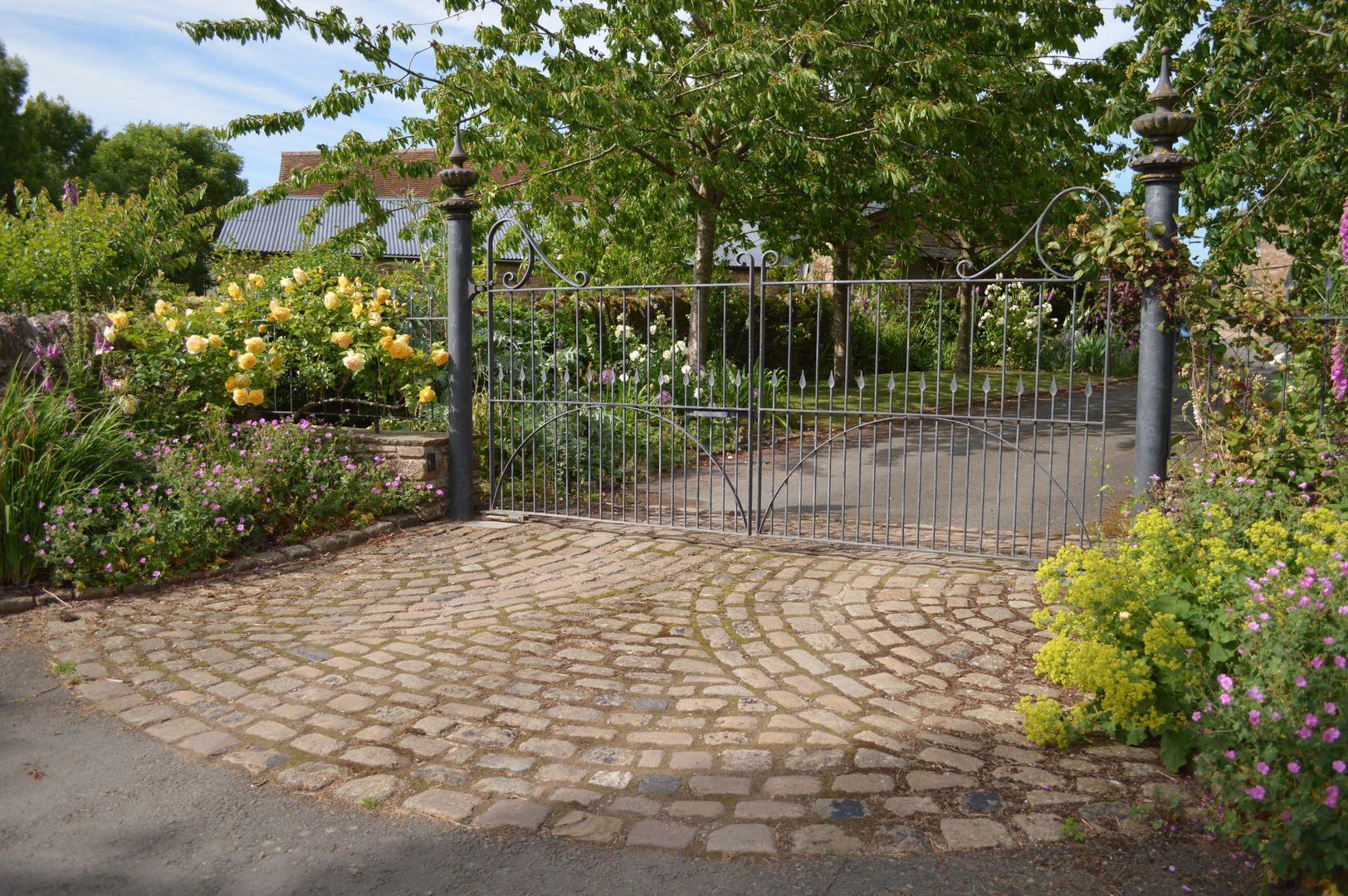 Wrough Iron Metal Gates Unique Landscapes Country style garden