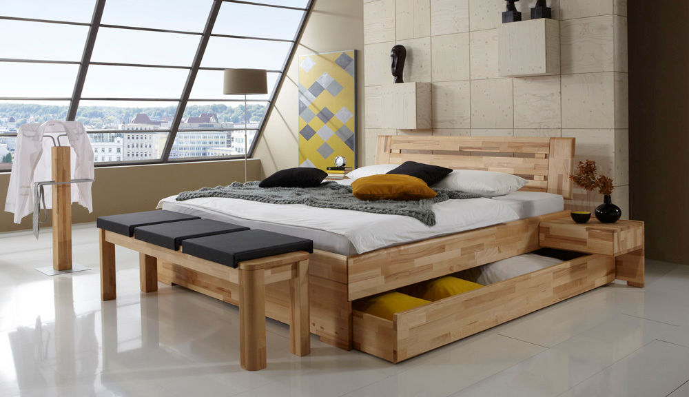 Betten, Massive Naturmöbel Massive Naturmöbel Classic style bedroom Beds & headboards