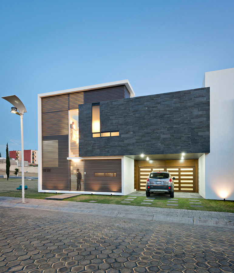 casa CeRo, NonWarp NonWarp Casas estilo moderno: ideas, arquitectura e imágenes