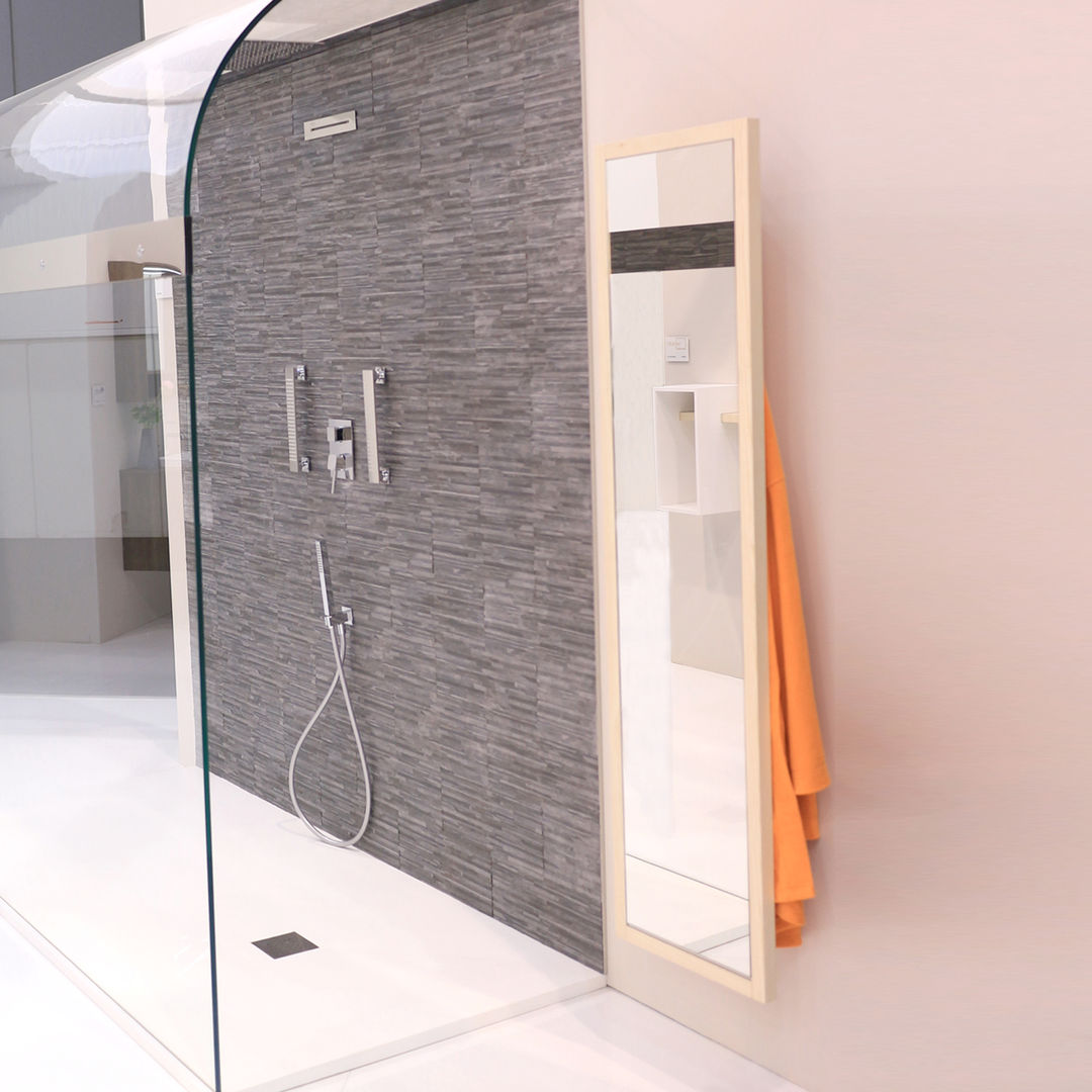 Bath Table 2014, krayms A&D - Fa&Fra krayms A&D - Fa&Fra Minimalist style bathroom Mirrors
