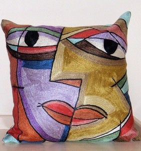 Abstract face cushioncover kashmir modernart gallery Modern living room Sofas & armchairs