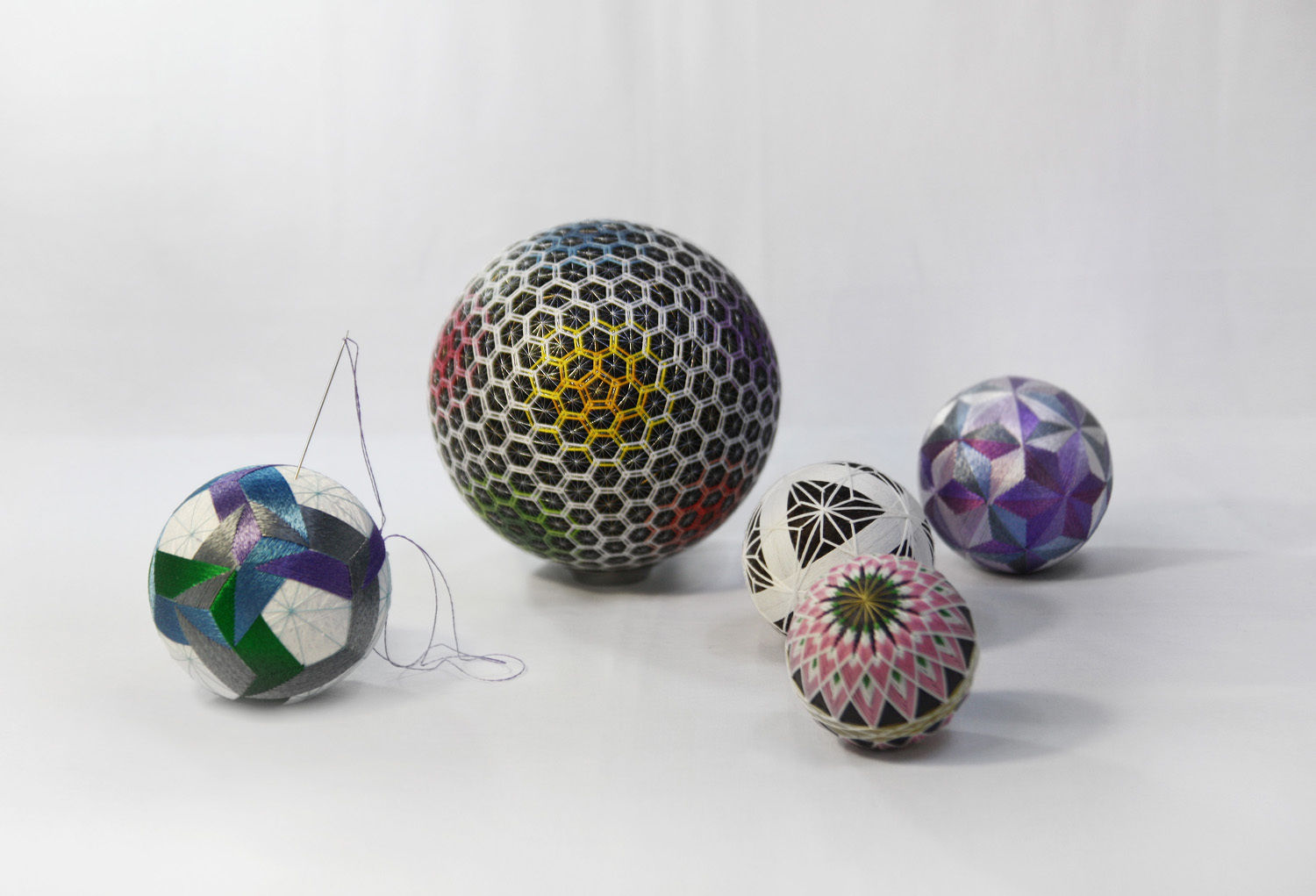 색실공temari ball, 모리공방 모리공방 Other spaces Other artistic objects