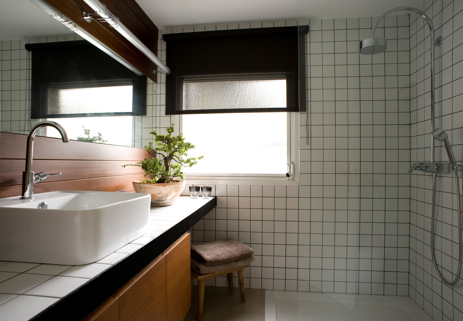 A74. CASA. , BONBA studio BONBA studio Classic style bathroom