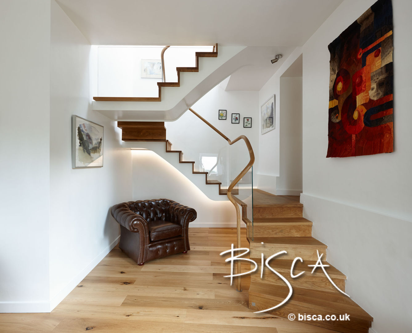 Clock Watching 3867, Bisca Staircases Bisca Staircases Modern Koridor, Hol & Merdivenler