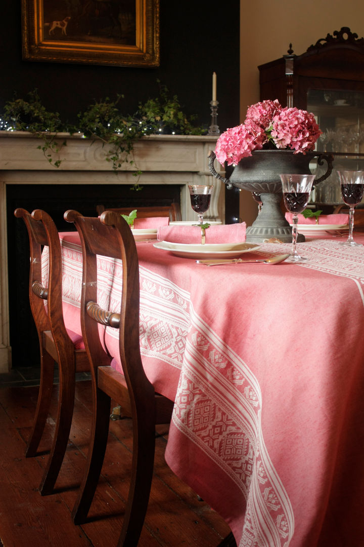 Hungarica :: Tablecloth Julia Brendel Limited غرفة السفرة ديكورات واكسسوارات