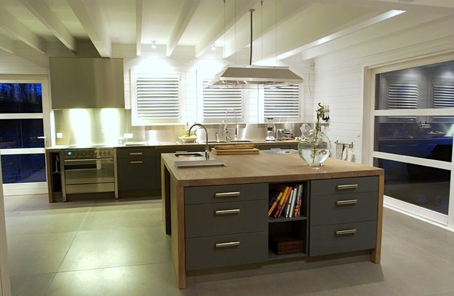 Cuisine équipée, Woodline Concept Woodline Concept ห้องครัว เคาน์เตอร์ครัว