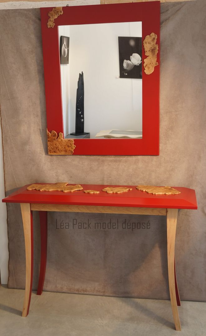 Ensemble console et miroir "Mer Rouge", Léa Pack Léa Pack Pasillos, vestíbulos y escaleras modernos Decoración y accesorios