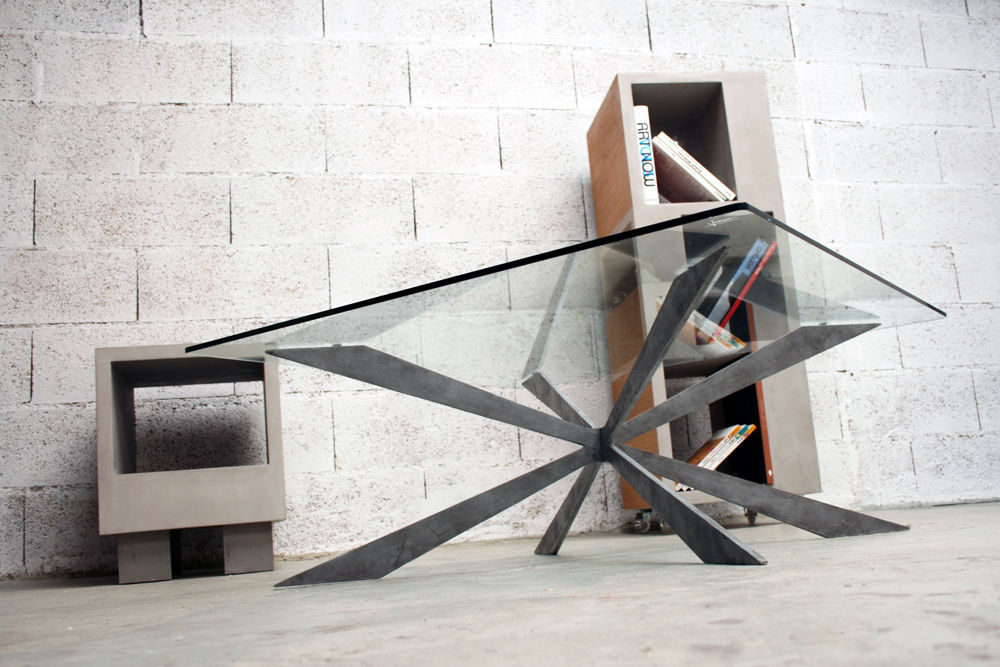 Table basse béton ciré (concrète coffee table), Auzier design studio Auzier design studio Salas de estar Bancadas e bandejas