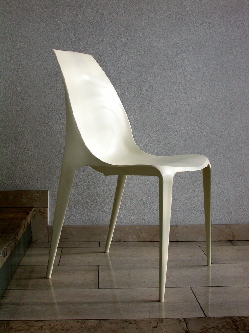 Beluga Plastic Chair, 吉野 利幸 吉野 利幸