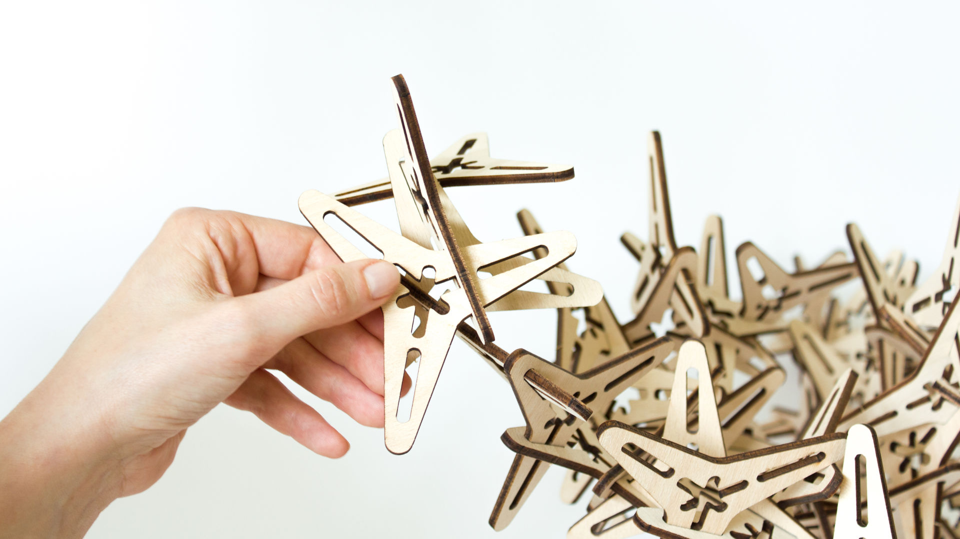 Zack³ Spielzeug, zweigespann – Atelier für Gestaltung zweigespann – Atelier für Gestaltung Minimalistische kinderkamers Speelgoed