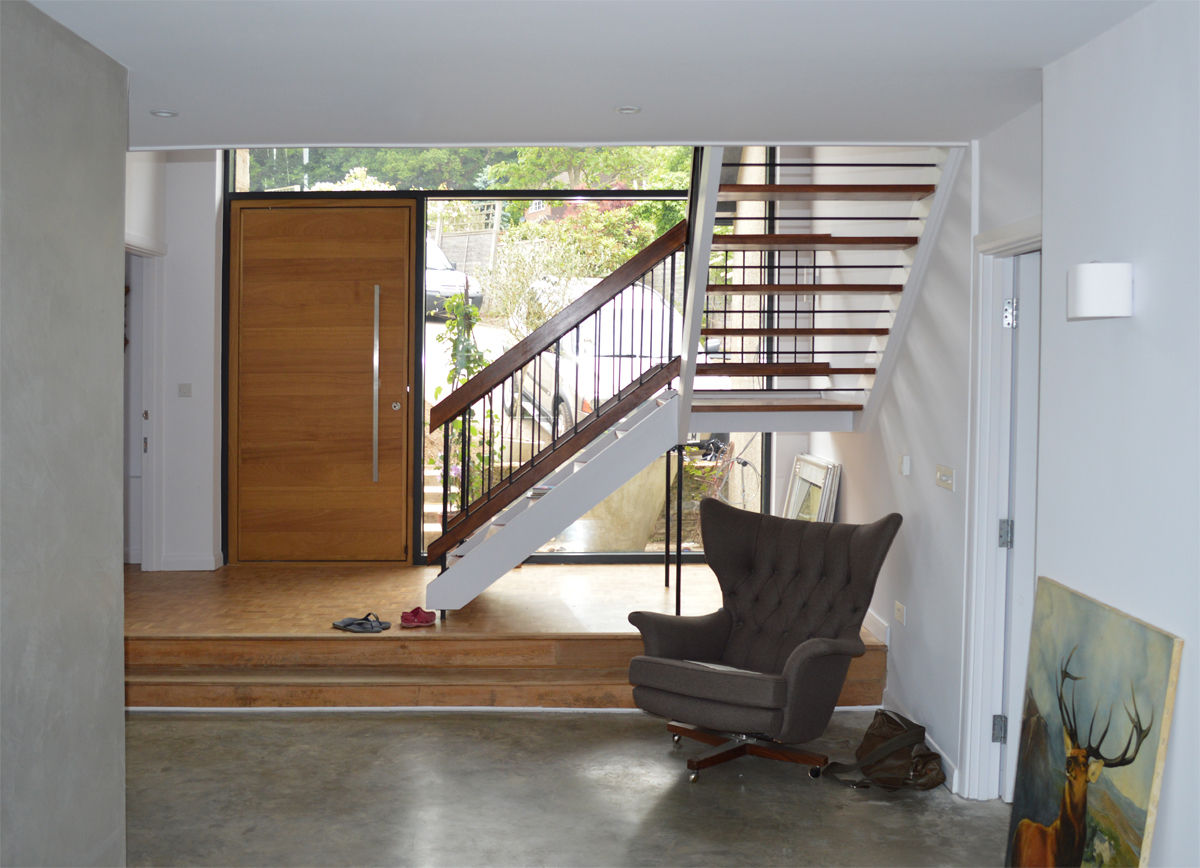 modern von ArchitectureLIVE, Modern 1960s restoration,full height windows,hardwood door,parquet flooring,pivoting door,polished concrete,restored staircase