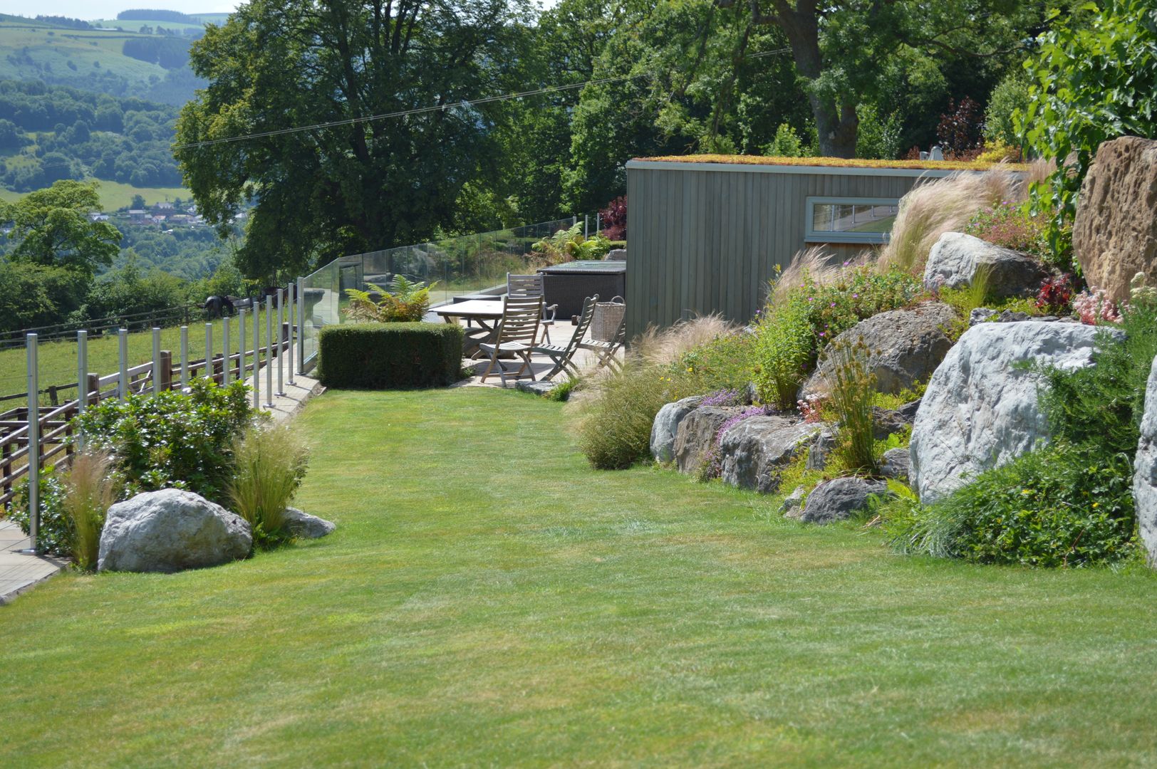 Garden Room Unique Landscapes Country style gardens