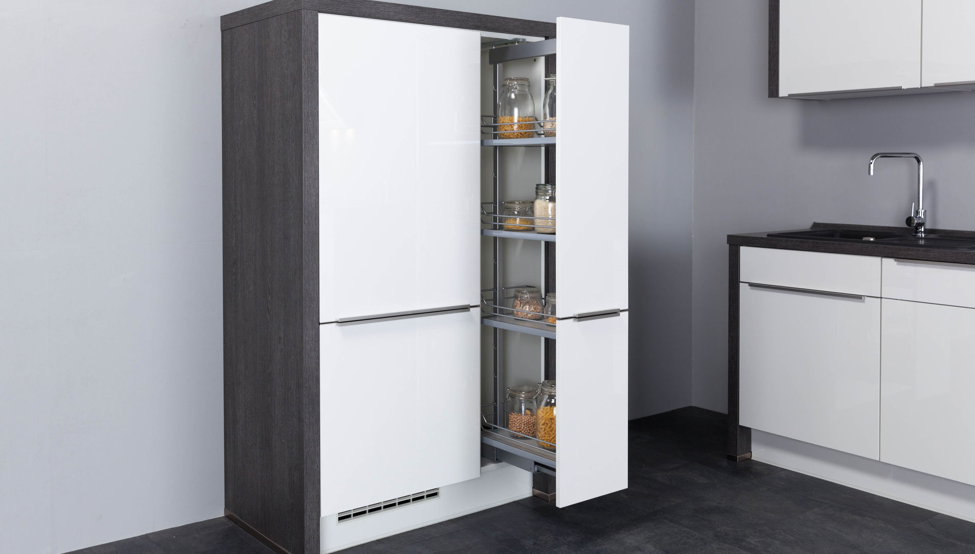 Premium Module, Kiveda Deutschland GmbH Kiveda Deutschland GmbH Modern kitchen Storage