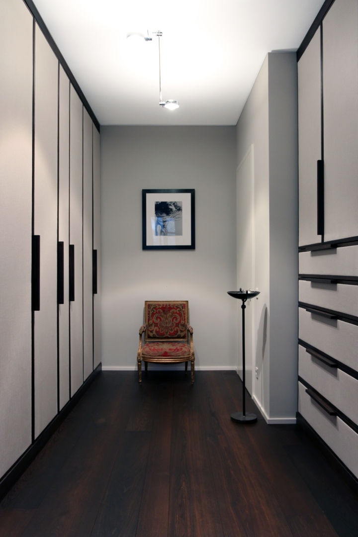 Wardrobe tredup Design.Interiors 모던스타일 드레싱 룸