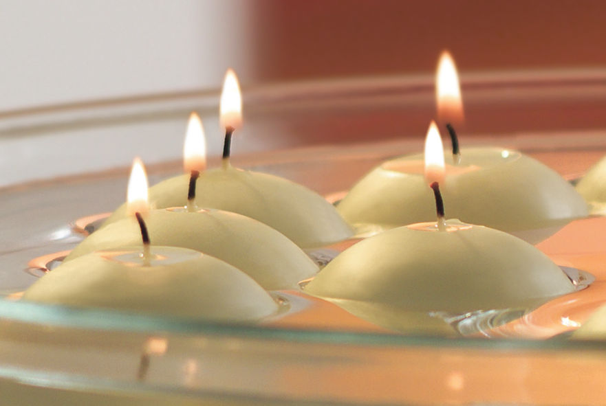 Ivory floating candles The London Candle Company Modern houses Accessories & decoration