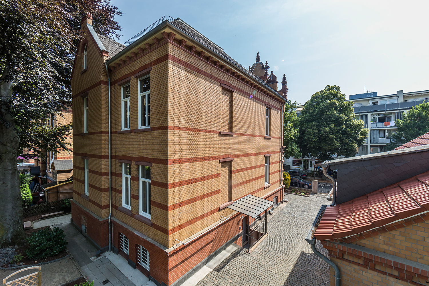 Villa Viktoria, Wohnwert Innenarchitektur Wohnwert Innenarchitektur Classic style houses