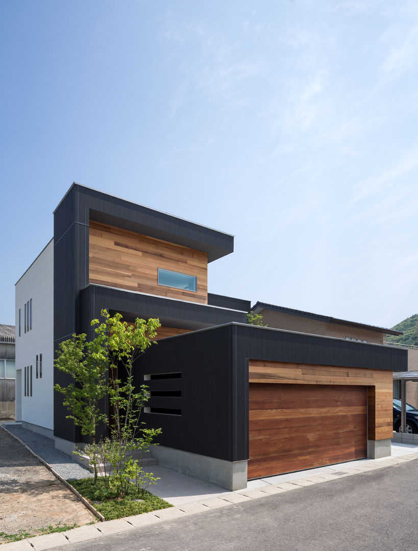 M4-house 「重なり合う家」, Architect Show Co.,Ltd Architect Show Co.,Ltd Modern houses
