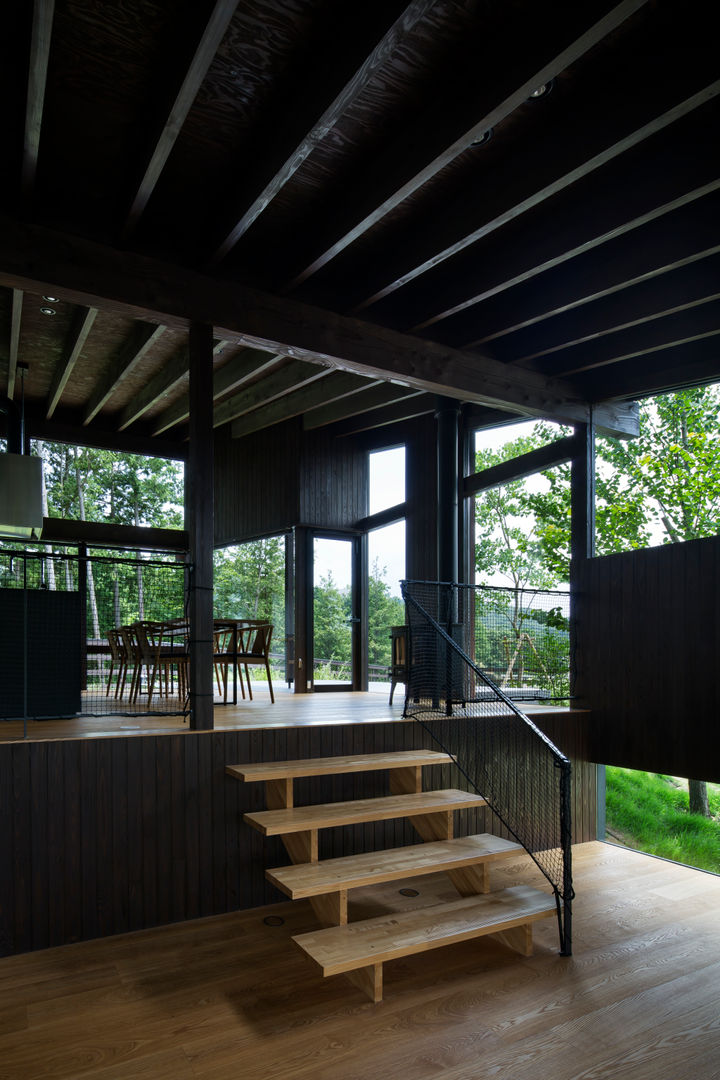 House in Sayo, 設計組織DNA 設計組織DNA Modern Corridor, Hallway and Staircase