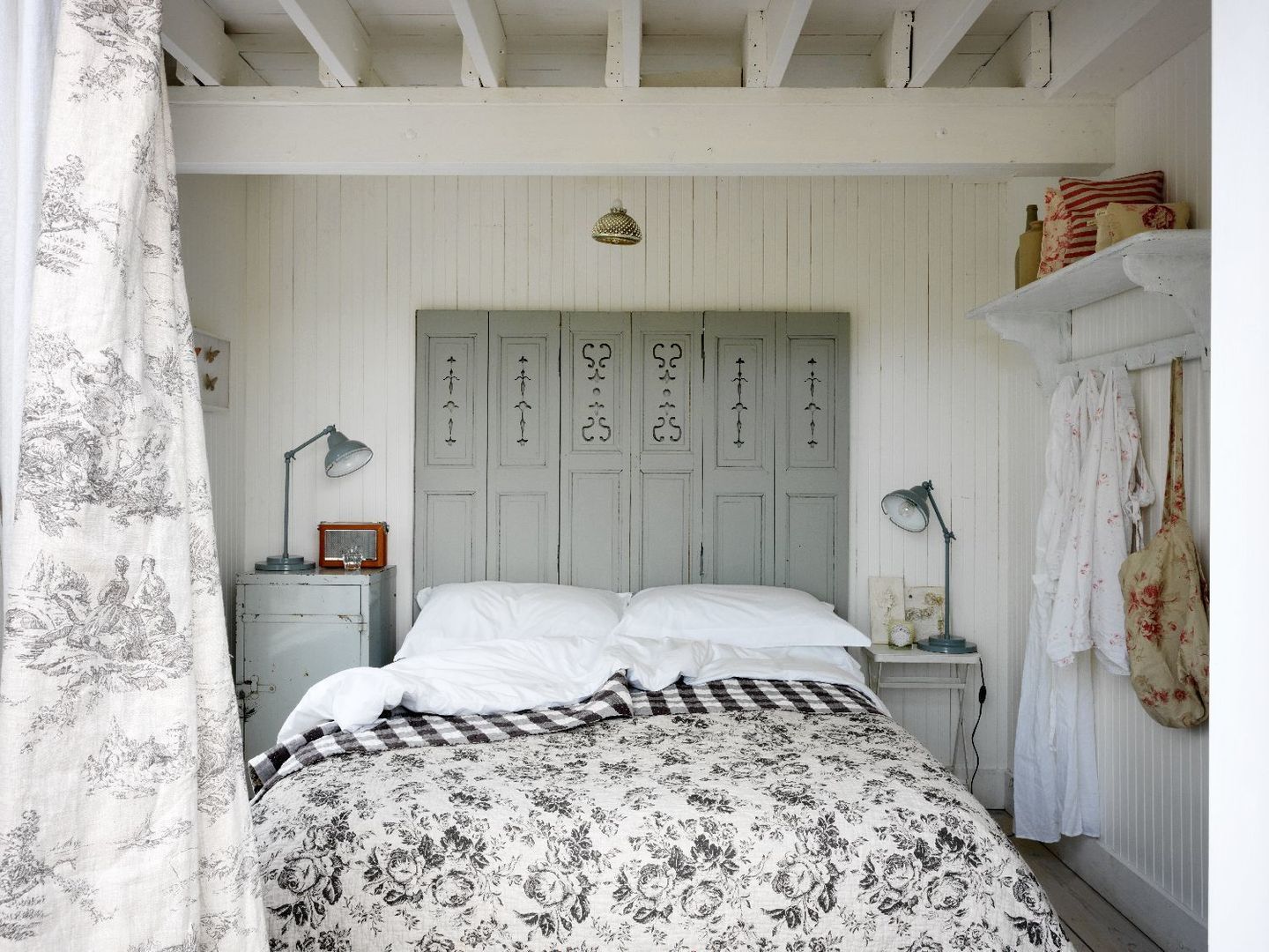 Bedroom, Cabbages & Roses Cabbages & Roses Rooms