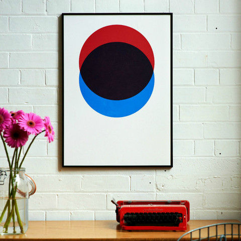 Circles in Red & Blue, Such & Such Such & Such Ingresso, Corridoio & Scale in stile minimalista