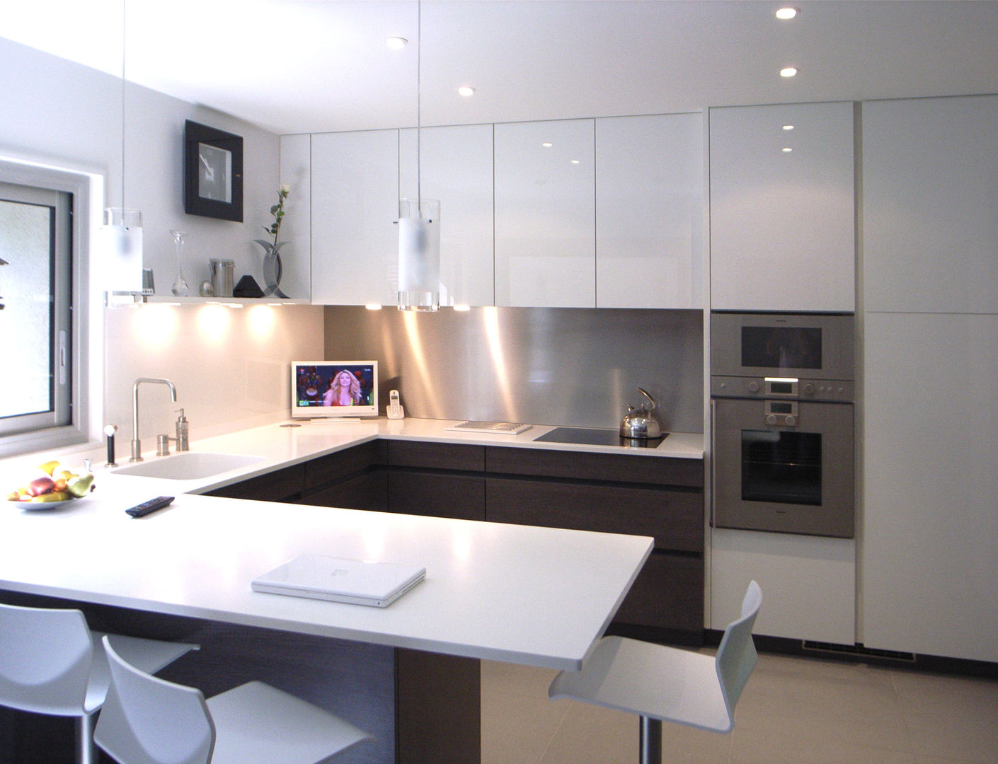 Maison à Saint Vaury, Jean-Paul Magy architecte d'intérieur Jean-Paul Magy architecte d'intérieur Kitchen