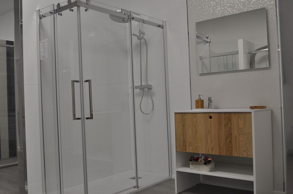 GRAN EXPOSICION, MAMPARAS SANTANDER MAMPARAS SANTANDER 浴室