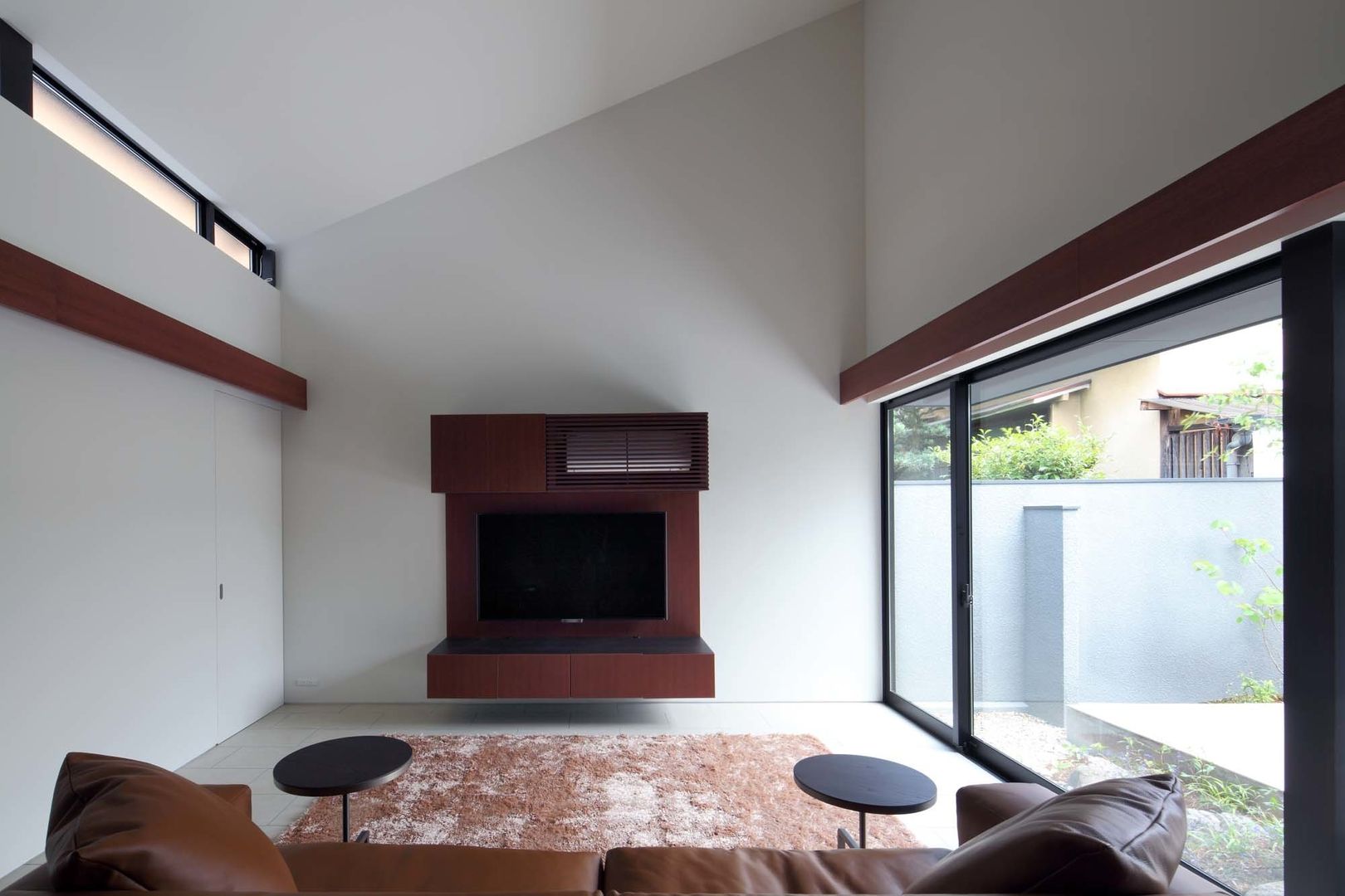 House in Fushimi, 設計組織DNA 設計組織DNA Modern living room