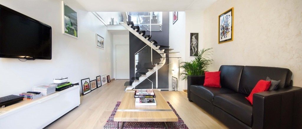 Escalier Métallique, Audric Decock Audric Decock Salas de estilo minimalista