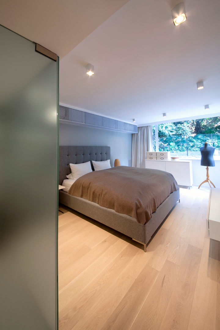 MJ's RESIDENCE, arctitudesign arctitudesign Dormitorios de estilo minimalista