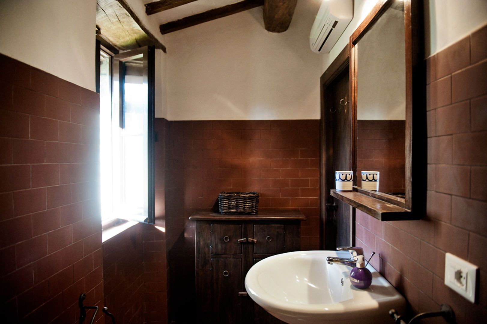 Tenuta Il Molinetto_Home Staging, ArchEnjoy Studio ArchEnjoy Studio ラスティックスタイルの お風呂・バスルーム